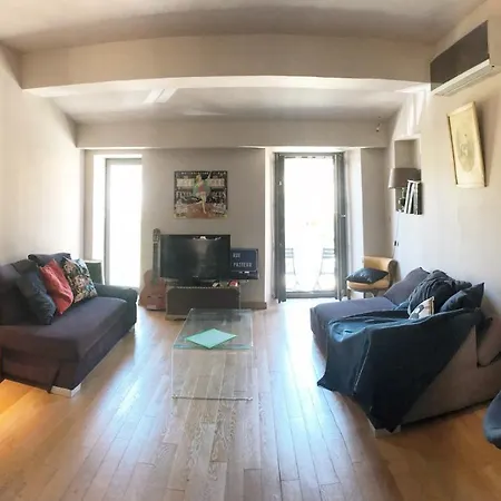 Casa Lochje Au Coeur De La Citadelle * Bastia (Corsica)